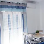 Apartment Conil Playa & Centrico, Con Aire Acond Y Wifi -solo Familias Y Parejas-
