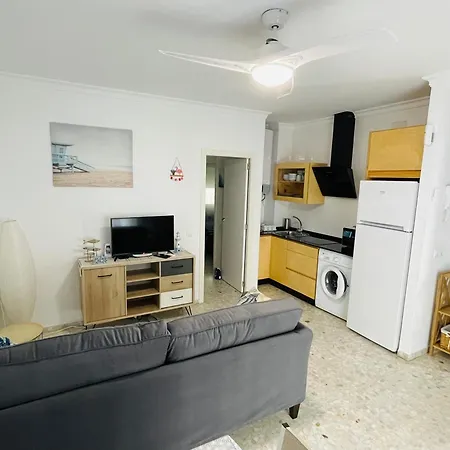 Apartment Conil Playa & Centrico, Con Aire Acond Y Wifi -solo Familias Y Parejas-